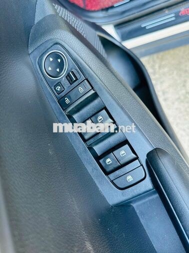 Kia Seltos 2021 1.4 Deluxe 17.000 km Trắng