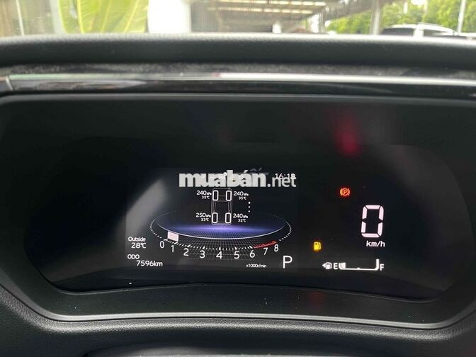 Toyota Yaris Cross 1.5CVT 2024 ( thương lượng )