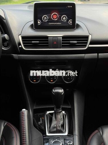 Mazda 3 2016 1.5AT Trắng cực đẹp