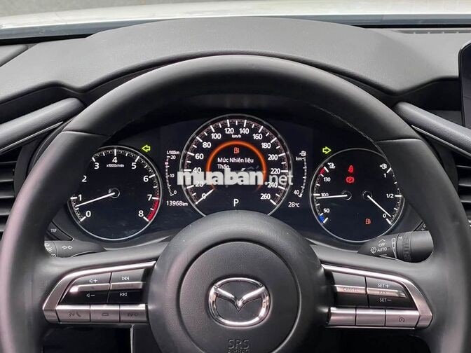 MAZDA 3 2025 1.5AT LUXURY 14.000 KM TRẮNG
