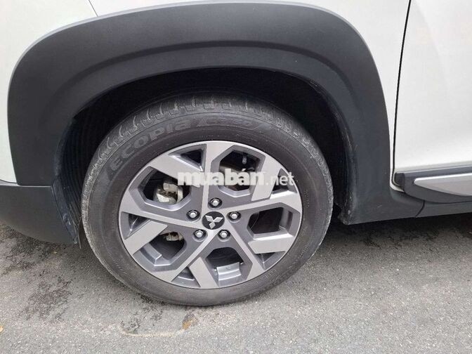 Mitsubishi Xpander Cross 2025 AT Trắng