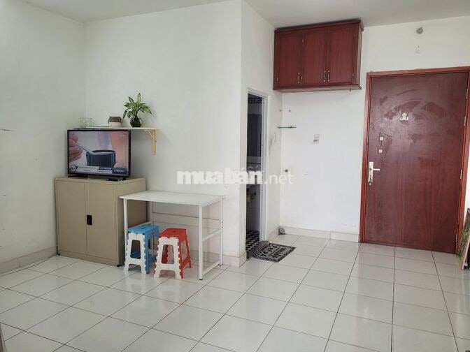 Chính chủ cho thuê căn hộ 1 PN ngay chân cầu vượt sóng thần