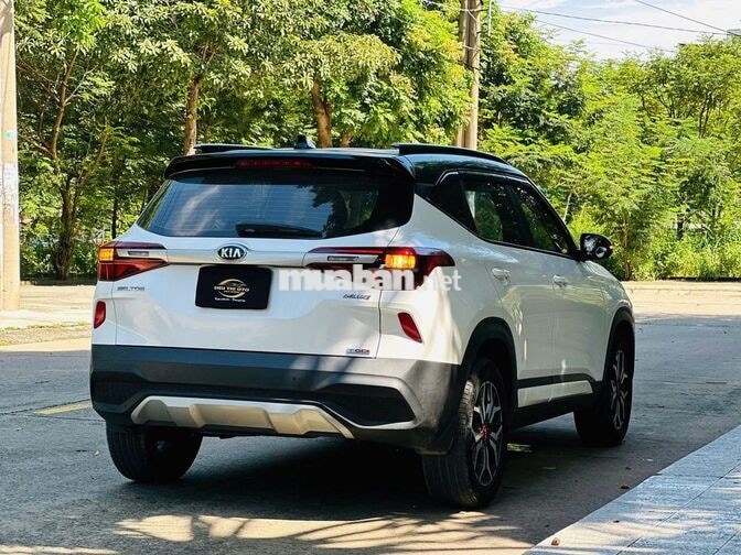 Kia Seltos 2021 1.4 Deluxe 17.000 km Trắng
