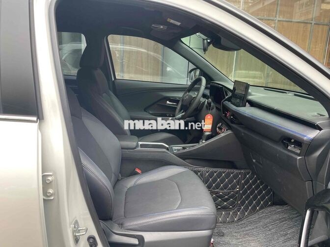 Toyota Yaris Cross 1.5CVT 2024 ( thương lượng )