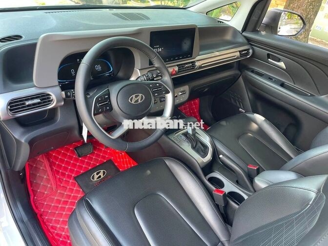 Hyundai Stargazer 2022 1.5AT Bản Cao Cấp 6 Ghế VIP