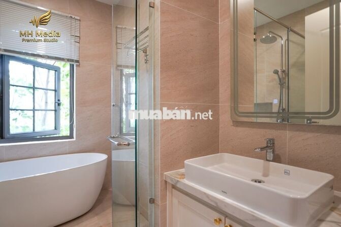 Villa Song lập NovaWorld 4 phòng ngủ 200m2 - Gần trục đường Miami