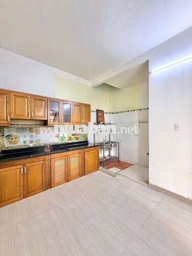 Bán nhà Phan Đình Phùng,Phú Nhuận, 4.2x9,CN 41m2,2 tầng ,Giá 5.6tỷ