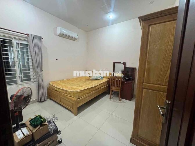Cho thuê nhà 3 tầng 3PN đầy đủ nội thất đường Phạm Thận Duật bãi tắm T