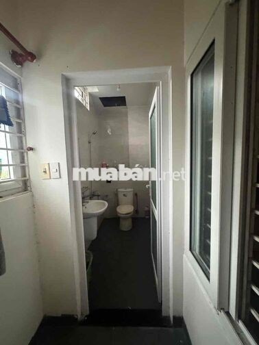 Cho thuê nhà 3 tầng 3PN đầy đủ nội thất đường Phạm Thận Duật bãi tắm T
