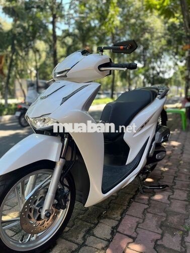 Honda SH 125 2025 màu trắng