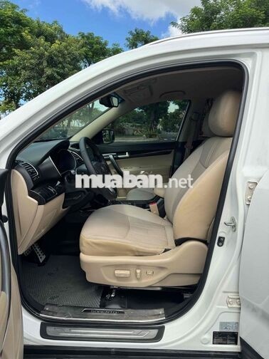 KIA SORENTO 2018AT XĂNG 7 CHỔ