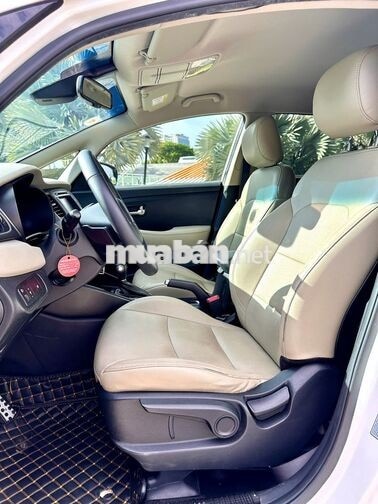 Kia Rondo 2.0 GAT - 2018