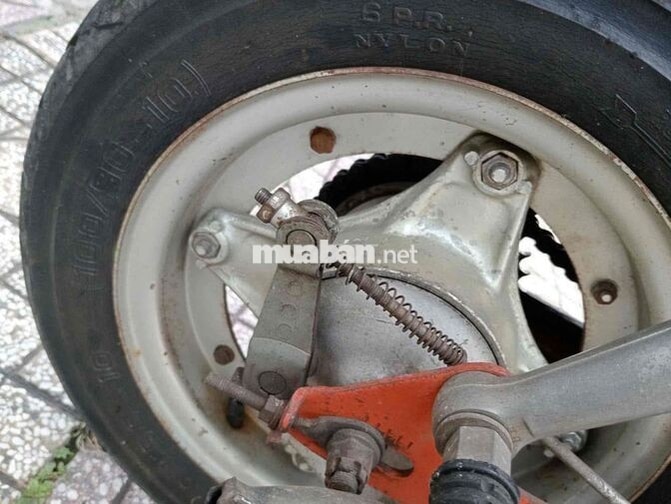 Honda Chaly 50cc màu cam có sẵn đề