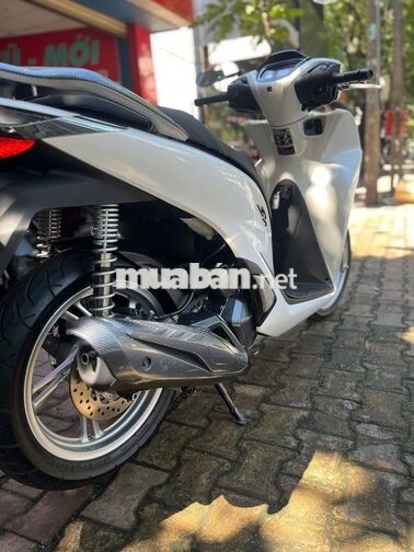 Honda SH 125 2025 màu trắng