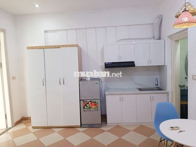 Studio ngõ 92  Đào Tấn – thông phố Phan kế Bính – 5.2 tr
