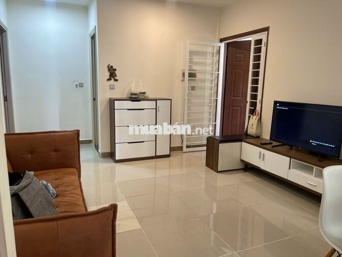 Cho thue căn hộ 90m2=2PN-2WC. Nhà có đủ nội thất như hình.