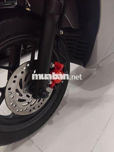 Honda Lead Đặc biệt màu Bạc