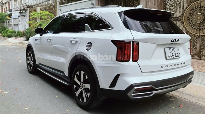 Bán xe Kia SORENTO bản Luxury full dầu SX 2022