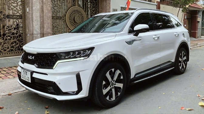 Bán xe Kia SORENTO bản Luxury full dầu SX 2022