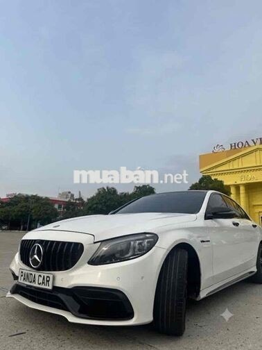 Mercedes C300 AMG 2020 Trắng