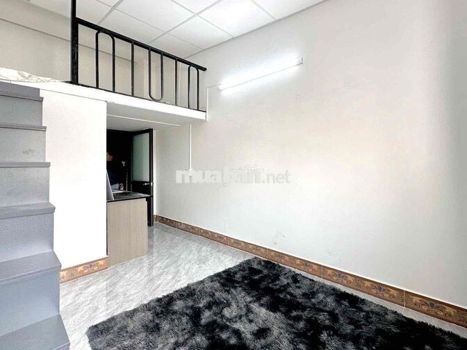 Cho Thuê Phòng Gác Mới Nội Thất Gần Hoà Bình Đầm Sen - CV Phú Lâm - Q6