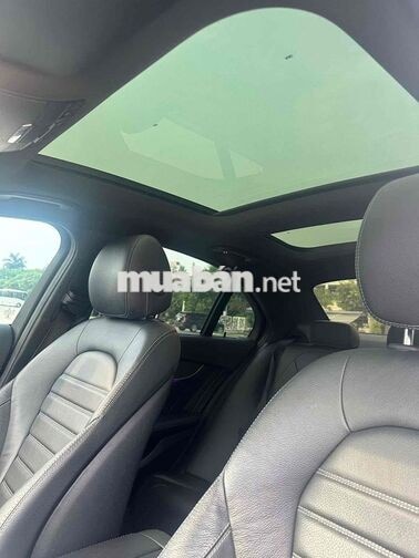 Mercedes C300 AMG 2020 Trắng