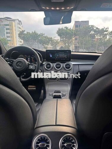 Mercedes C300 AMG 2020 Trắng