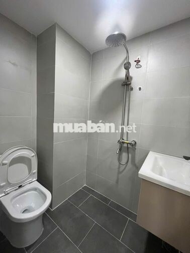 Cần bán gấp Nguyễn Kim 58m2 Căn góc 2Pn Nhà đẹp