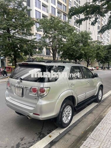 Toyota Fortuner 2012 mẫu mới 2013 xăng 1 cầu