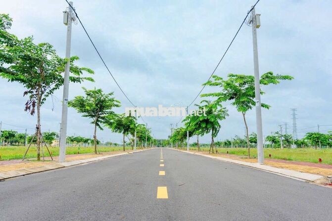 Mở bán dự án Đức Phát 3 ngay mặt tiền đường QL13, diện tích 95m2, giá 