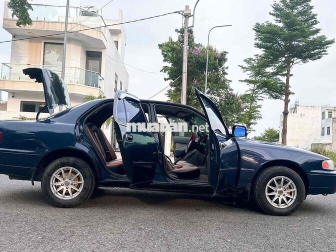 TOYOTA CAMRY Đklđ  2017 LE 1.8 STĐ Xanh