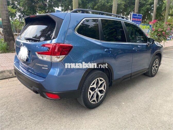Subaru Forester 2023 2.0i-L Xanh