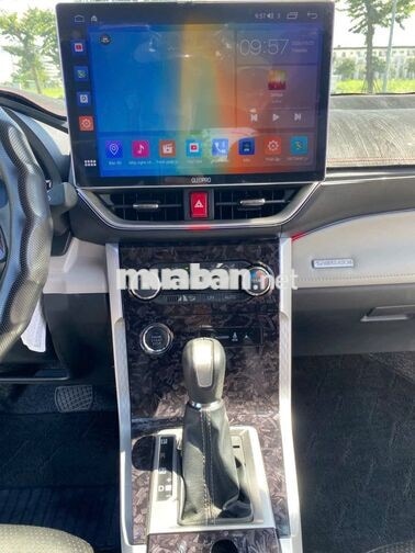 Toyota Veloz 2025 TOP 28.000km Trắng full hãng
