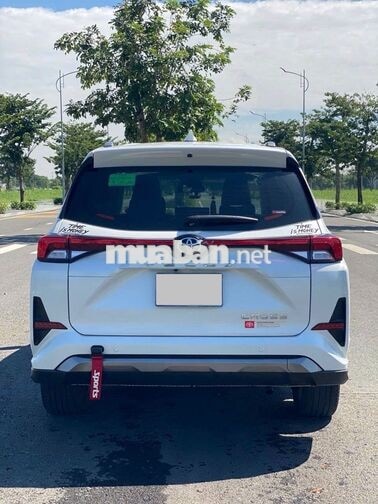 Toyota Veloz 2025 TOP 28.000km Trắng full hãng
