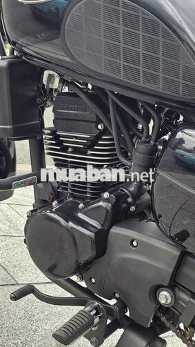 Kawasaki W175 2021 175cc màu đen