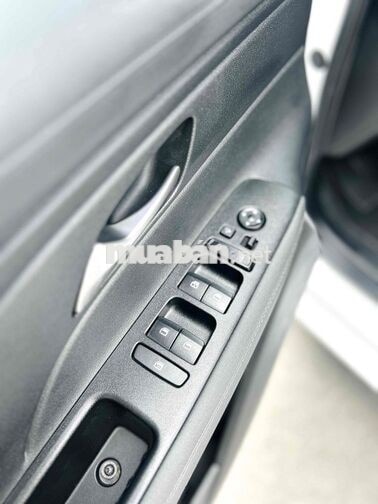 Hyundai Stargazer 2026 1.5 Premium Trắng