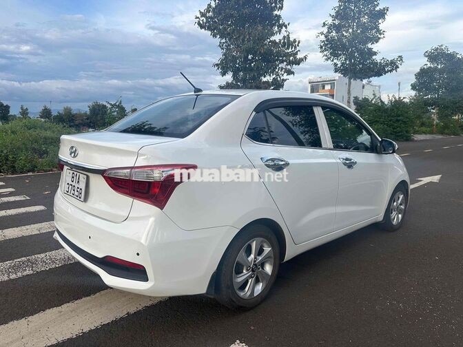 Hyundai i10 Sedan 2021 Trắng Tự động