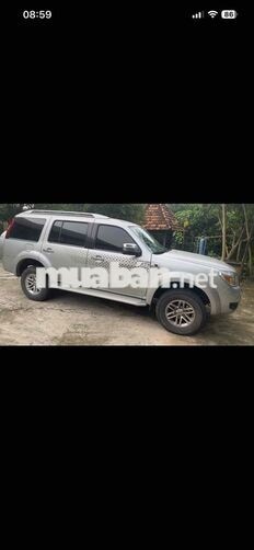 Ford Everest 2011 Số sàn Bạc 92.000 km