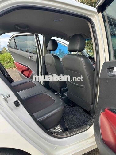 Hyundai i10 Sedan 2021 Trắng Tự động