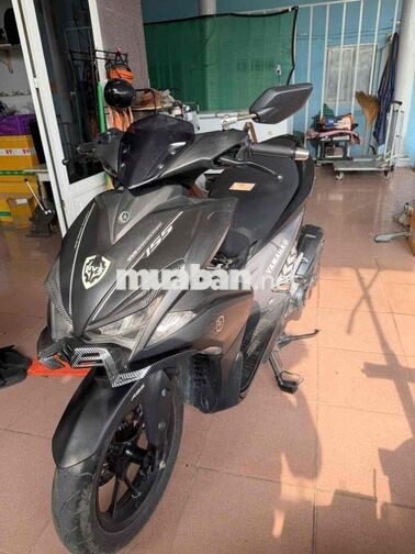YAMAHA NVX 155 MÀU ĐEN