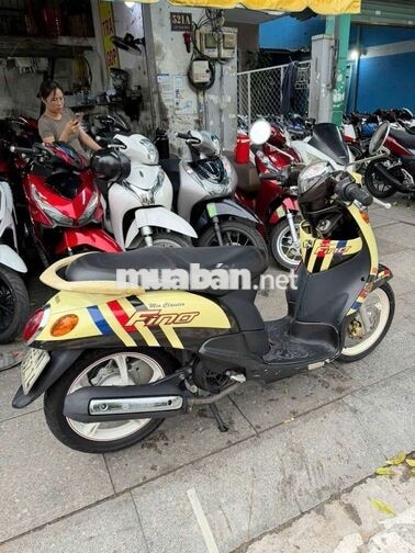 Yamaha Mio Classico 2010 vàng đen
