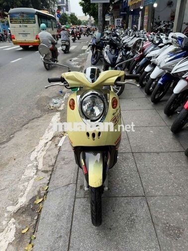 Yamaha Mio Classico 2010 vàng đen