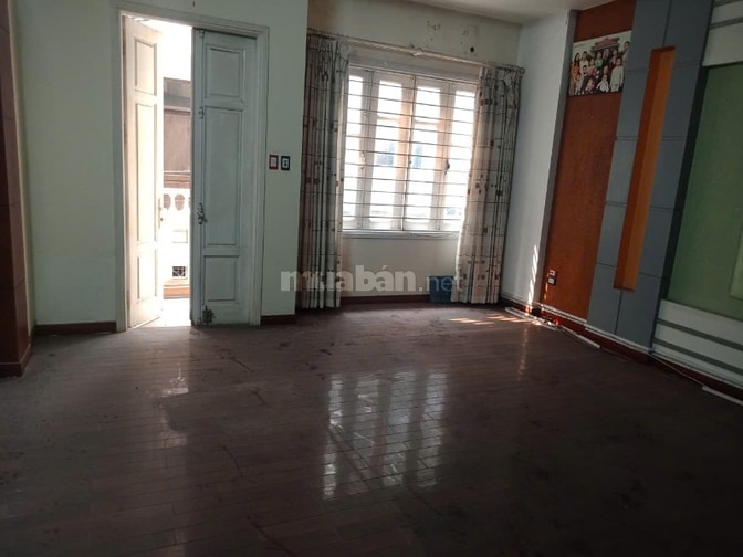 CHO THUÊ GẤP NHÀ LIỀN KỀ TRUNG KÍNH, DT 82X5T, MT 5,2M, ĐƯỜNG Ô TRÁNH 