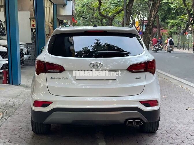 Hyundai SantaFe 2016 Trắng 7 chỗ Tự động