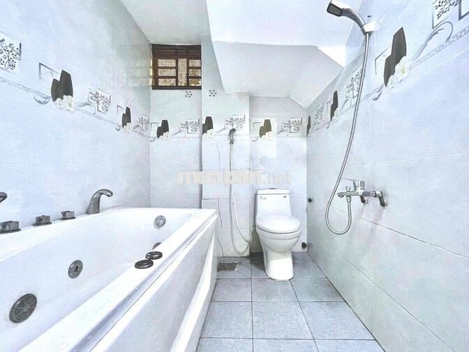 MẶT BẰNG KINH DOANH ĐỐI DIỆN BỜ SÔNG ~80m2 nhà trống giá chỉ 7tr