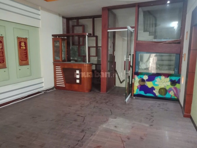 CHO THUÊ GẤP NHÀ LIỀN KỀ TRUNG KÍNH, DT 82X5T, MT 5,2M, ĐƯỜNG Ô TRÁNH 