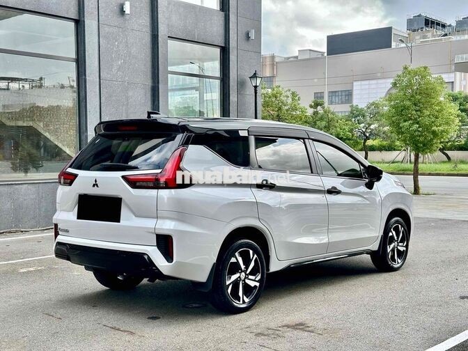 Mitsubishi Xpander 2022 Premium trắng