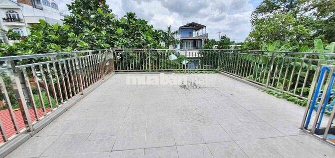 Cho Thuê Nhà 3 Tầng-Hẻm Xe Tải,Đs.11,p.HBP Giá 15tr TL