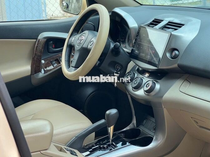 Toyota RAV4 2.5 2010 nhập khẩu Nhật Bản