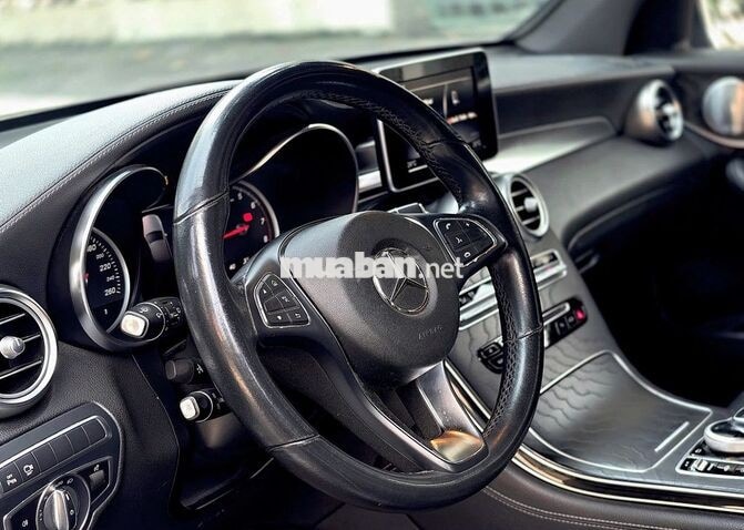 Bán GLC300 4Matic SX 2019 nguyên zin 1 chủ từ đầu